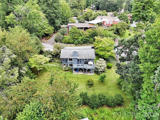 87 Glenview Road, Lake Junaluska, NC 28745