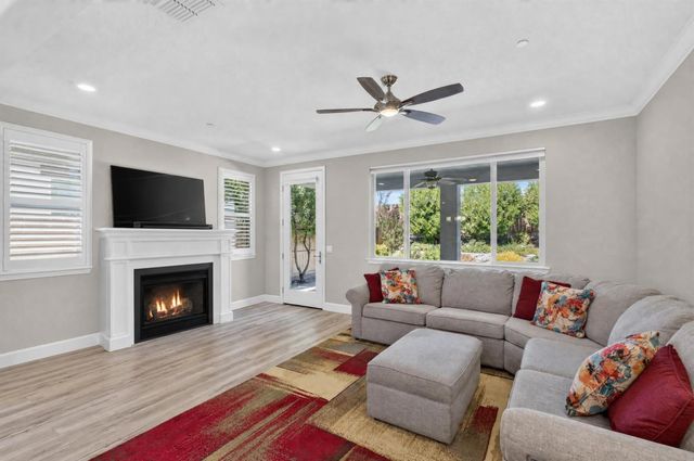6089 Hot Springs Dr, El Dorado Hills, CA 95762