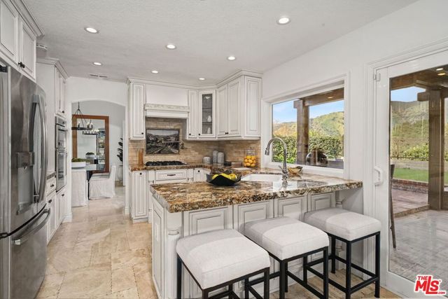 6497 Country Club Drive, La Verne, CA 91750