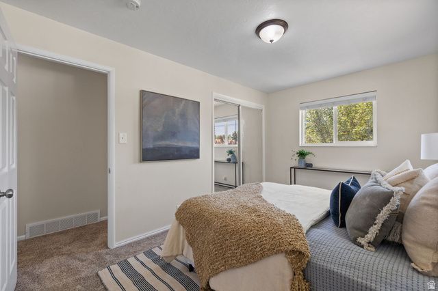 2370 E QUAIL RUN CIR, Sandy, UT 84093