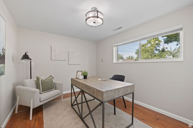 2370 E QUAIL RUN CIR, Sandy, UT 84093
