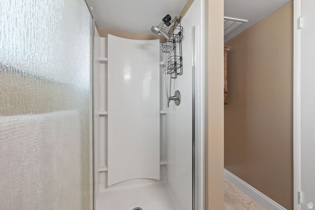 2370 E QUAIL RUN CIR, Sandy, UT 84093