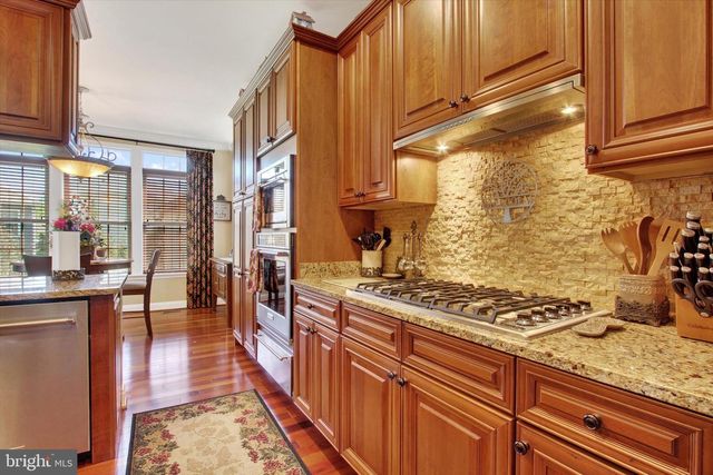 96 GARRISON FALLS DR, Gettysburg, PA 17325