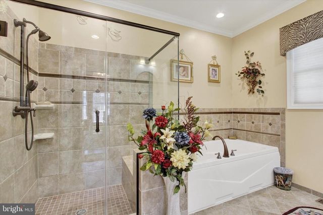 96 GARRISON FALLS DR, Gettysburg, PA 17325