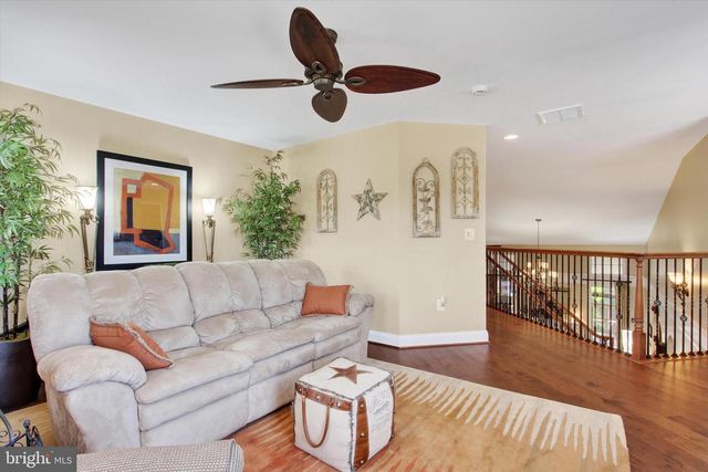 96 GARRISON FALLS DR, Gettysburg, PA 17325