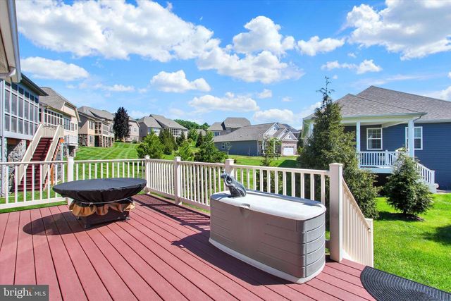 96 GARRISON FALLS DR, Gettysburg, PA 17325