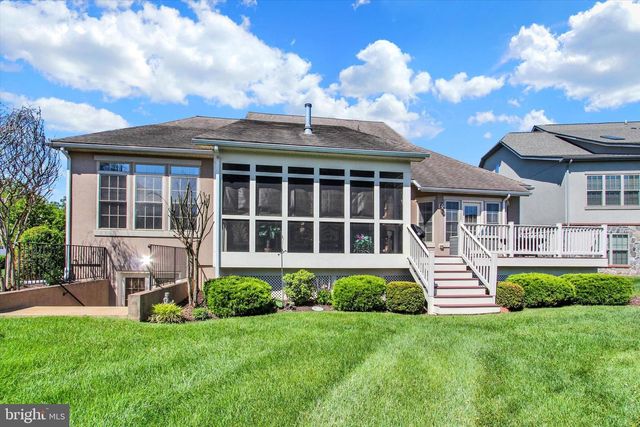 96 GARRISON FALLS DR, Gettysburg, PA 17325