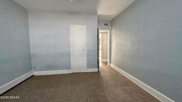 500 S Beach St Apt C1, Daytona Beach, FL 32114