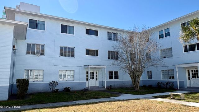 500 S Beach St Apt C1, Daytona Beach, FL 32114