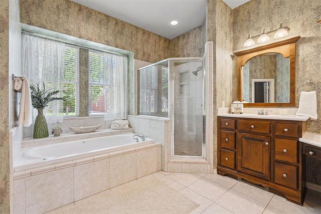 1720 NW 179th Terrace, Edmond, OK 73012