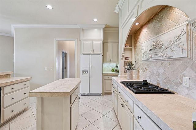 1720 NW 179th Terrace, Edmond, OK 73012