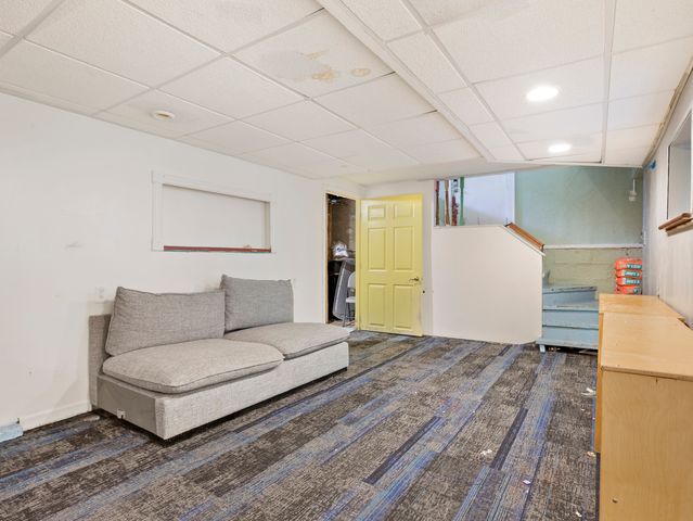 1310 Prairie Avenue, Chicago Heights, IL 60411