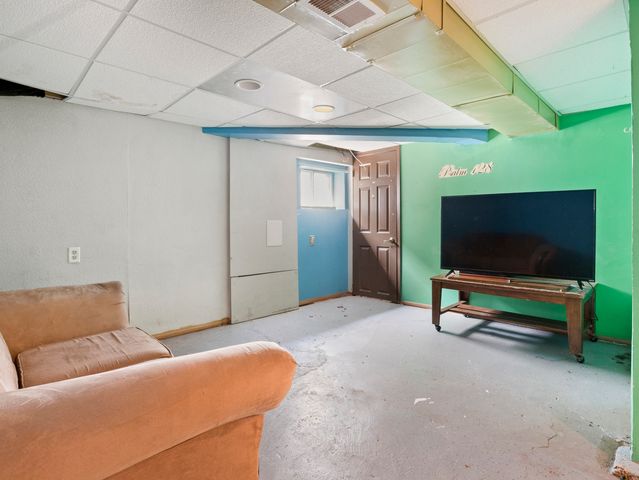 1310 Prairie Avenue, Chicago Heights, IL 60411