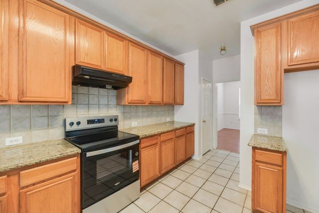 3913 Goose Creek Parkway, Garland, TX 75040