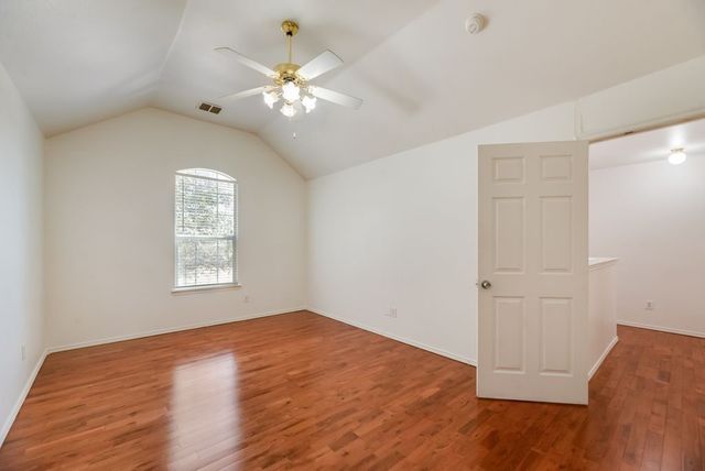 3913 Goose Creek Parkway, Garland, TX 75040