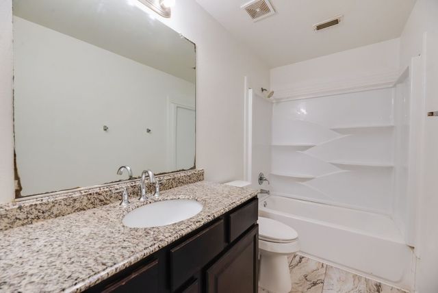 3913 Goose Creek Parkway, Garland, TX 75040