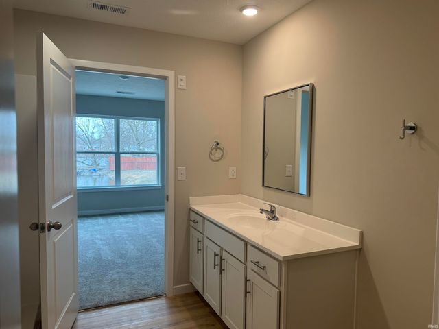 204 Carolina Drive, Vincennes, IN 47591