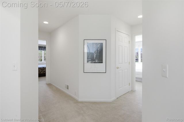 7520 Mistwood Drive, White Lake Charter Township, MI 48383