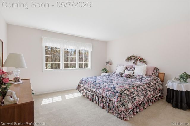 7520 Mistwood Drive, White Lake Charter Township, MI 48383