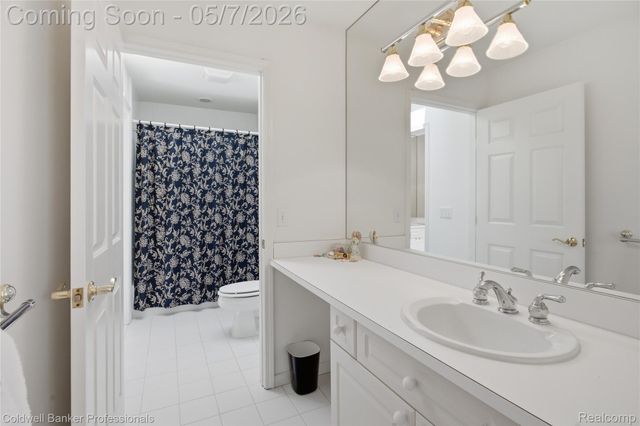 7520 Mistwood Drive, White Lake Charter Township, MI 48383
