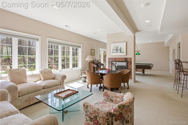 7520 Mistwood Drive, White Lake Charter Township, MI 48383
