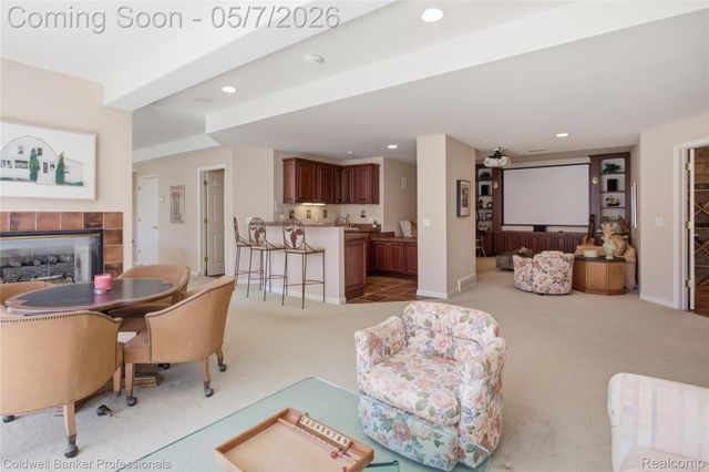 7520 Mistwood Drive, White Lake Charter Township, MI 48383