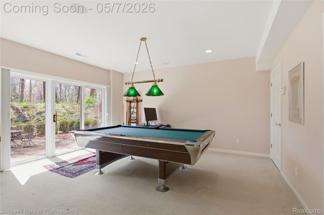 7520 Mistwood Drive, White Lake Charter Township, MI 48383