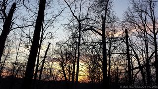 65300 Blackhawk Ridge Road, Proctor, OK 74457