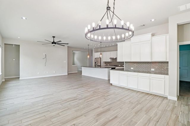 318 Westlake Terrace Drive, Conroe, TX 77304