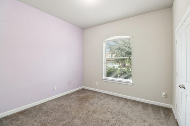 318 Westlake Terrace Drive, Conroe, TX 77304