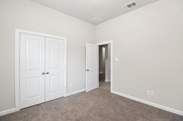 318 Westlake Terrace Drive, Conroe, TX 77304