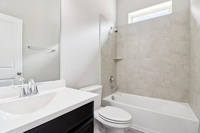 318 Westlake Terrace Drive, Conroe, TX 77304