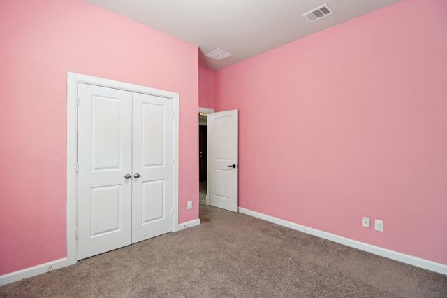 318 Westlake Terrace Drive, Conroe, TX 77304