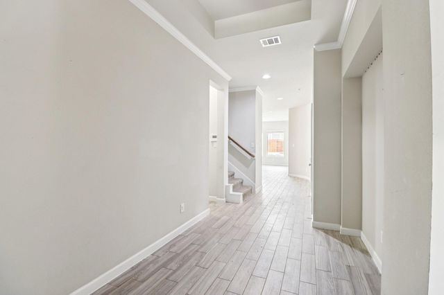 318 Westlake Terrace Drive, Conroe, TX 77304