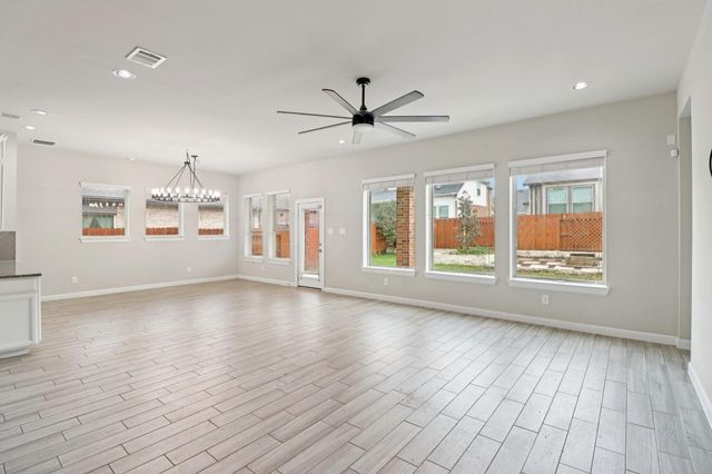 318 Westlake Terrace Drive, Conroe, TX 77304