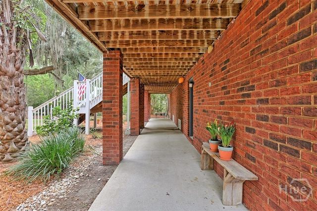 11 Mill Run Lane, Richmond Hill, GA 31324