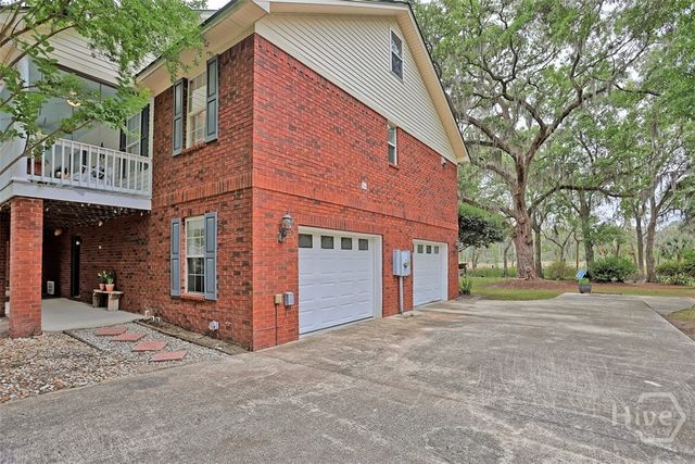 11 Mill Run Lane, Richmond Hill, GA 31324