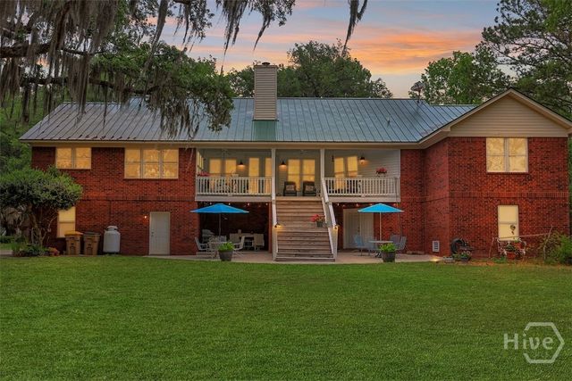 11 Mill Run Lane, Richmond Hill, GA 31324