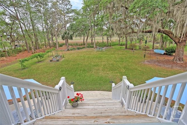 11 Mill Run Lane, Richmond Hill, GA 31324