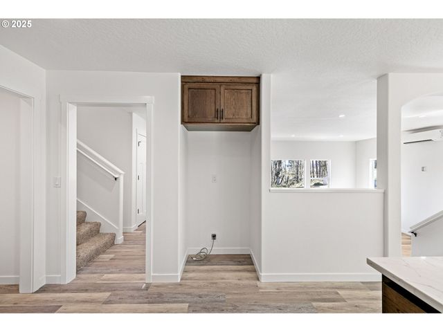 65 BANGLE Ct, Cottage Grove, OR 97424