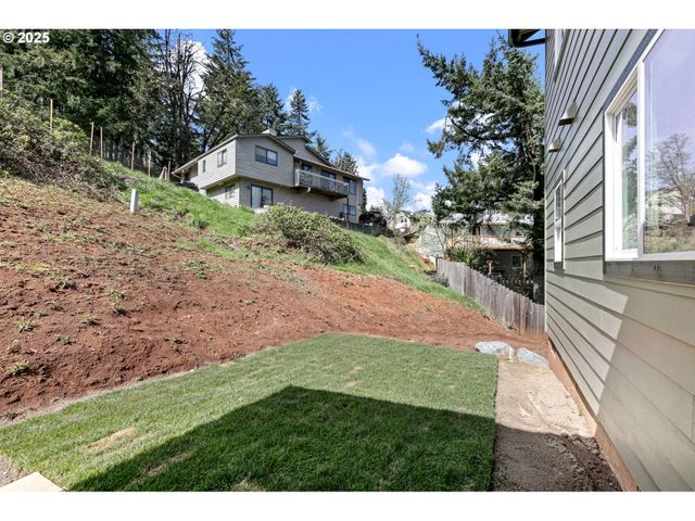 65 BANGLE Ct, Cottage Grove, OR 97424