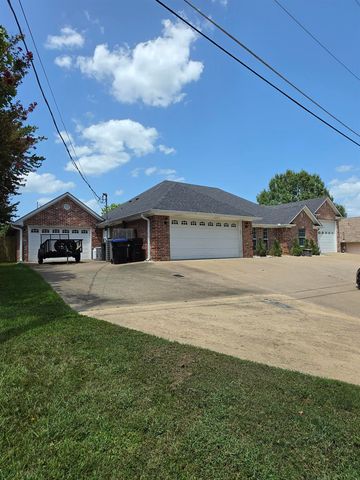 2903 Mona Dr., Longview, TX 75601