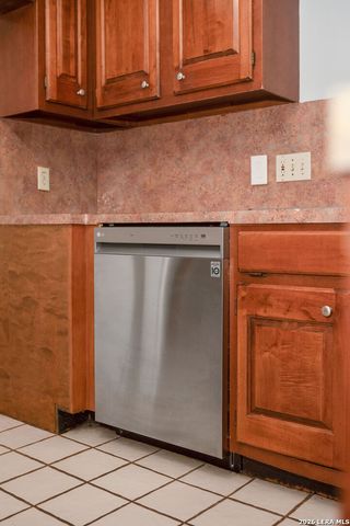 212 Buckingham, Victoria, TX 77904