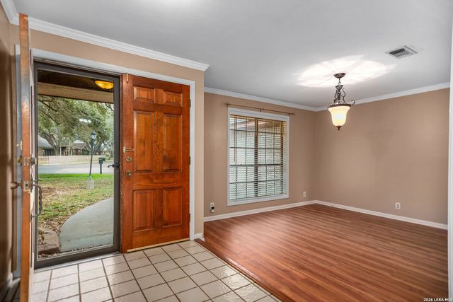 212 Buckingham, Victoria, TX 77904