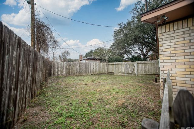 212 Buckingham, Victoria, TX 77904