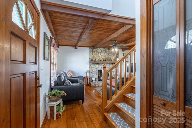 4025 Jenna Lane, Lenoir, NC 28645