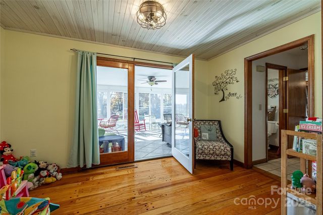 4025 Jenna Lane, Lenoir, NC 28645