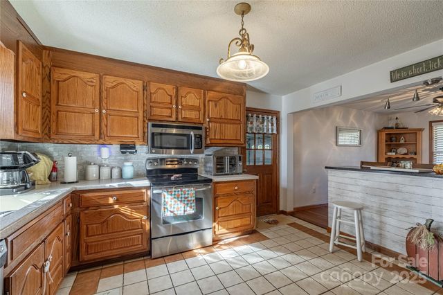 4025 Jenna Lane, Lenoir, NC 28645