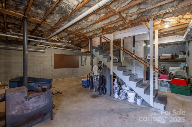 4025 Jenna Lane, Lenoir, NC 28645