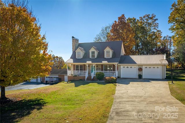 4025 Jenna Lane, Lenoir, NC 28645